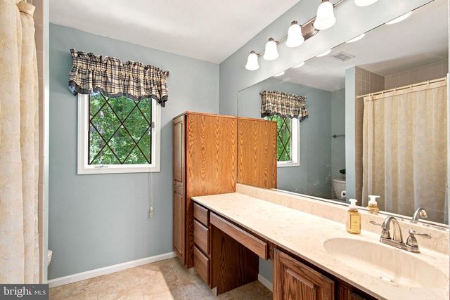 9 DERBY DR, Fredericksburg, VA 22405