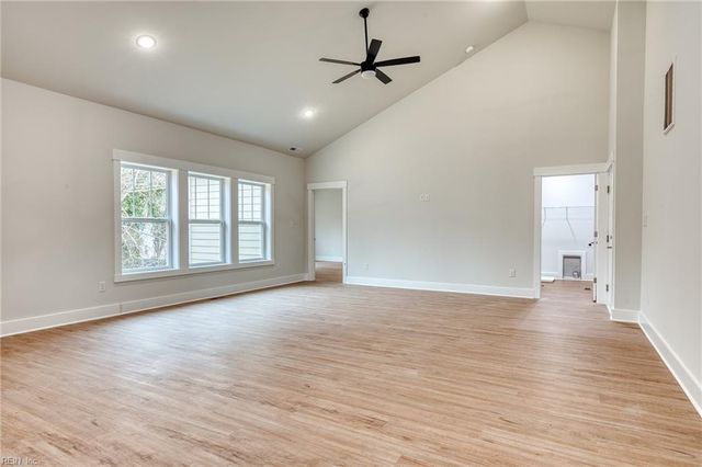 1216 Hitchens LN, Williamsburg, VA 23188