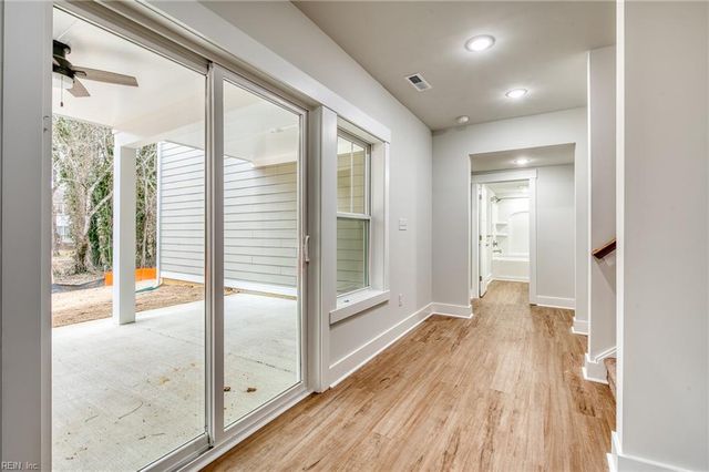 1216 Hitchens LN, Williamsburg, VA 23188