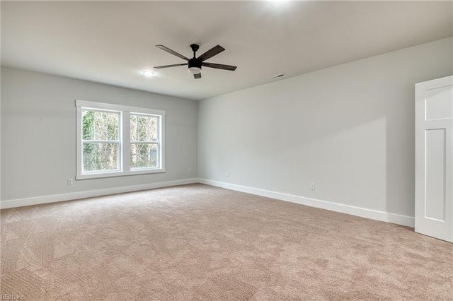 1216 Hitchens LN, Williamsburg, VA 23188