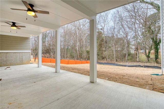 1216 Hitchens LN, Williamsburg, VA 23188