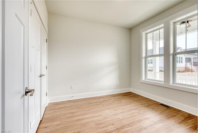 1216 Hitchens LN, Williamsburg, VA 23188