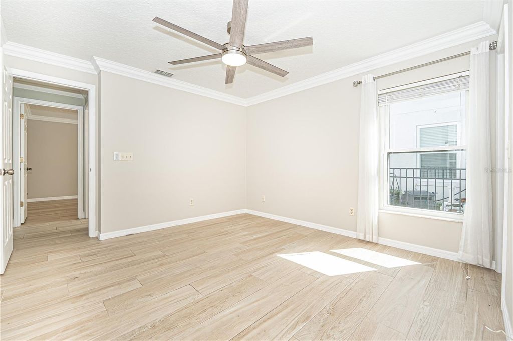 Image 31 of property listing at 12845 FORESTEDGE CIRCLE, Orlando, FL 32828