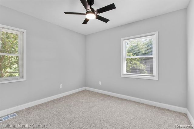 15460 Auburn Street, Detroit, MI 48223