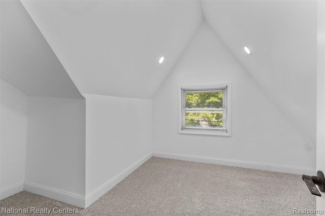 15460 Auburn Street, Detroit, MI 48223