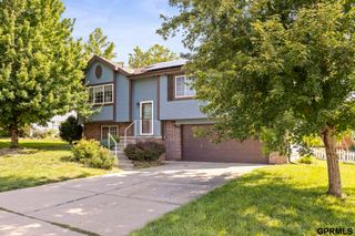 205 Sea Pines Drive, Papillion, NE 68133