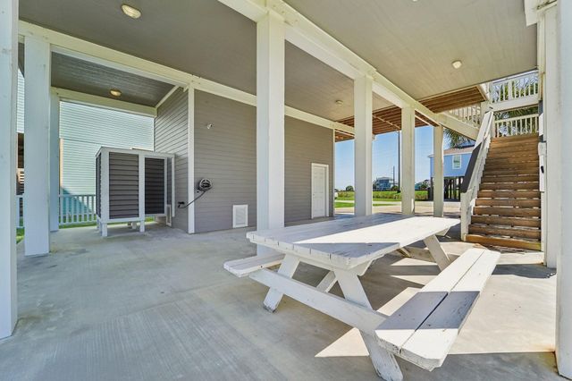 25114 Sausalito Drive, Galveston, TX 77554