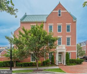 701 MCKENZIE AVENUE, Alexandria, VA 22301