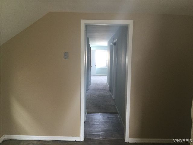 61 York Street, Buffalo, NY 14213