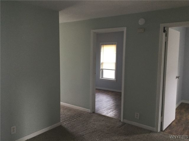 61 York Street, Buffalo, NY 14213