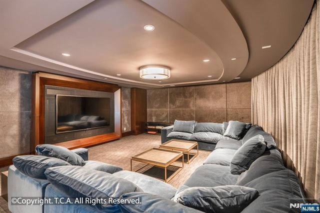 800 Ave At Port Imperial 318, Weehawken, NJ 07086