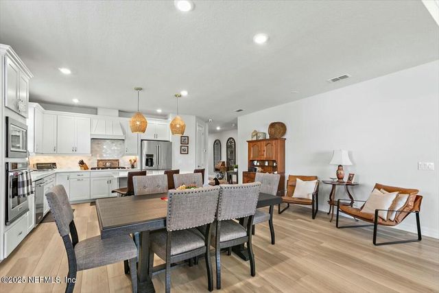 22 MYRTLE OAK Court, St. Augustine, FL 32092