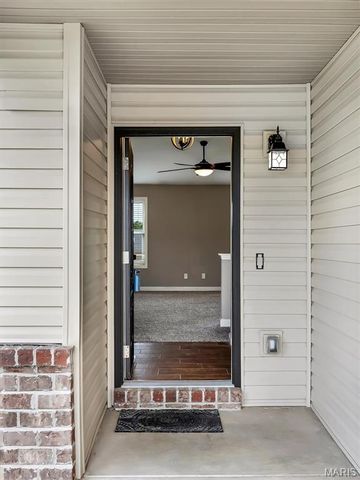 408 Split Rail Drive, Wright City, MO 63390