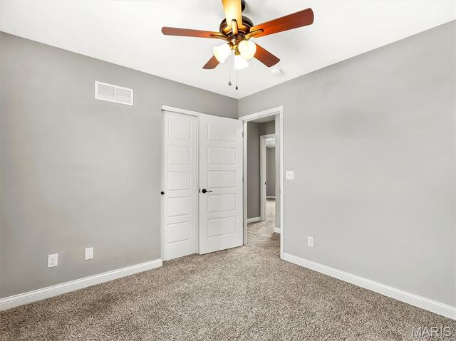 408 Split Rail Drive, Wright City, MO 63390