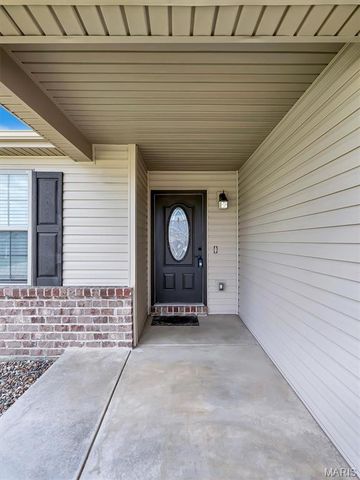 408 Split Rail Drive, Wright City, MO 63390