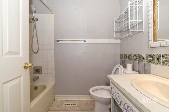 8211 W Cory Ct., Boise, ID 83704