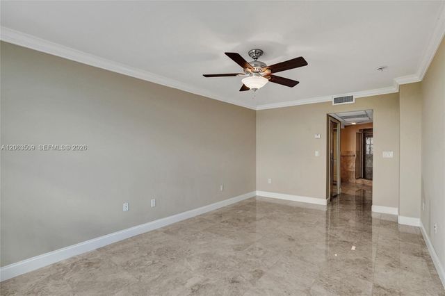 500 Bayview Dr PH20, Sunny Isles Beach, FL 33160