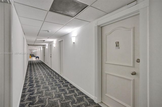 500 Bayview Dr PH20, Sunny Isles Beach, FL 33160