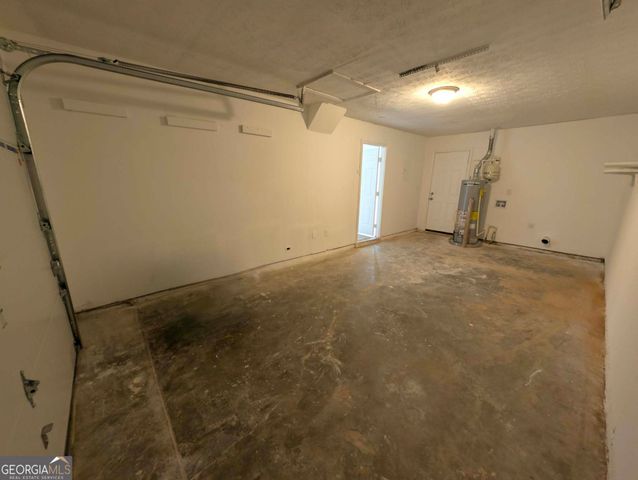 114 Waterford Way, Griffin, GA 30223