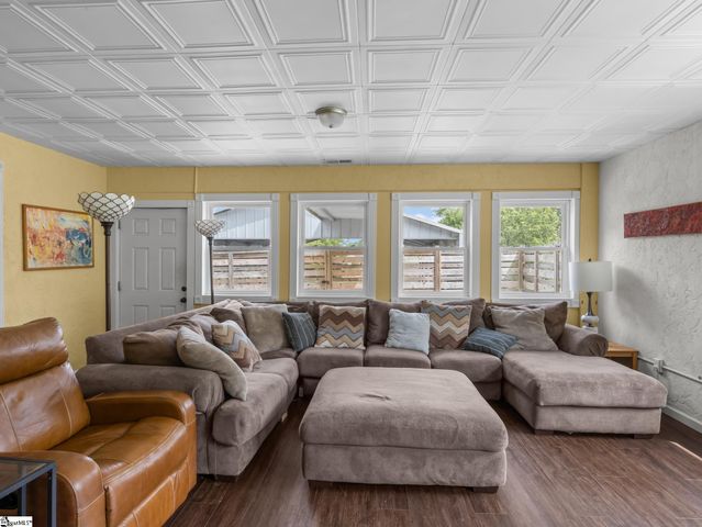 263 Flat Rock Road, Liberty, SC 29657