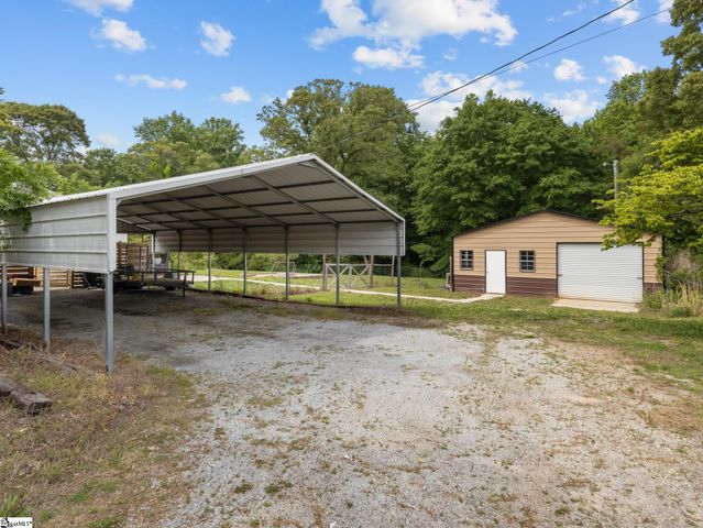 263 Flat Rock Road, Liberty, SC 29657