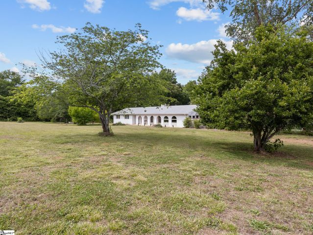 263 Flat Rock Road, Liberty, SC 29657
