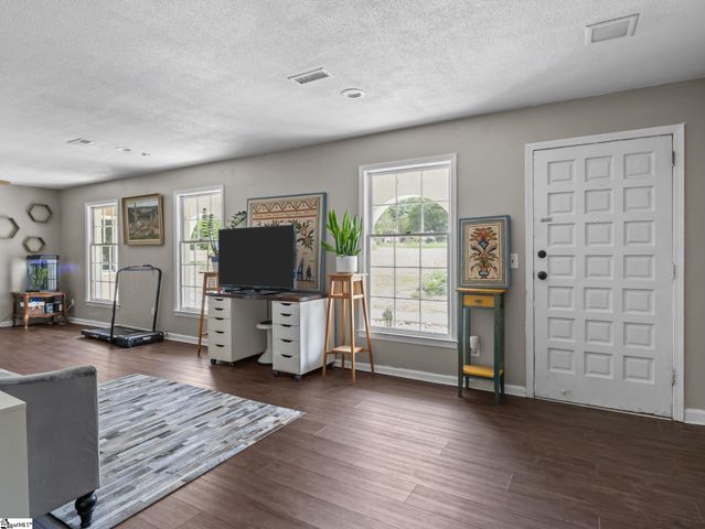 263 Flat Rock Road, Liberty, SC 29657