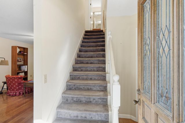 36 Manor Boulevard, Hanahan, SC 29410