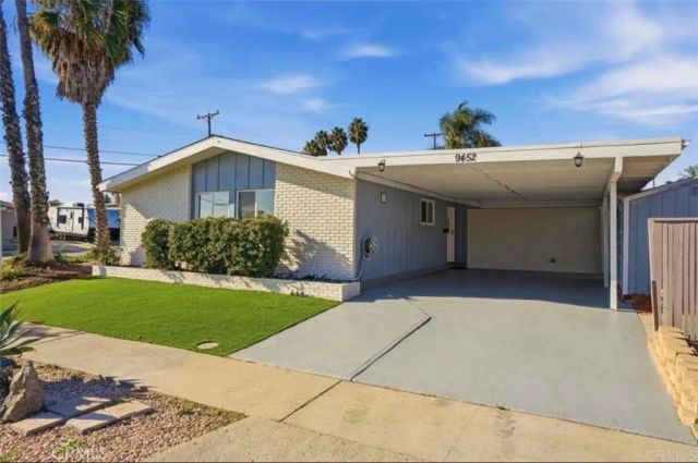 9452 Larrabee Avenue, San Diego, CA 92123