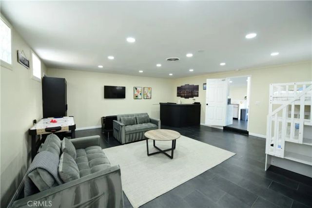 9452 Larrabee Avenue, San Diego, CA 92123