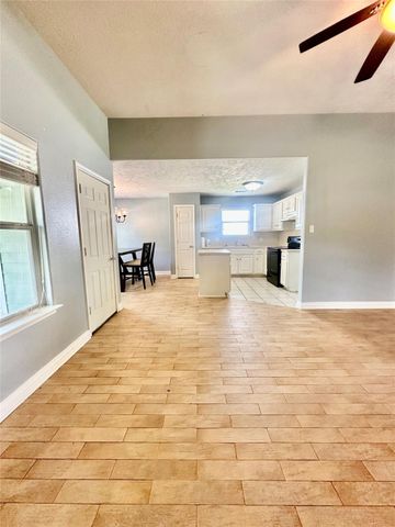 4710 Comal River Loop Loop, Spring, TX 77386