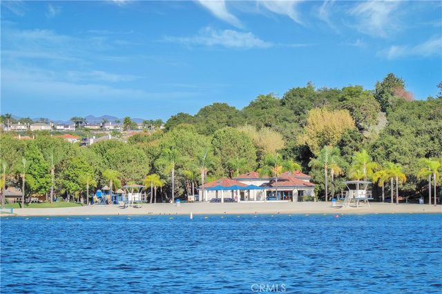 21325 Mazatlan, Mission Viejo, CA 92692