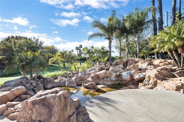 21325 Mazatlan, Mission Viejo, CA 92692