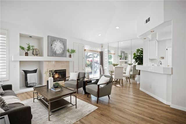 21325 Mazatlan, Mission Viejo, CA 92692