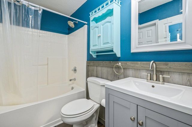 386 Brackin Street, Crestview, FL 32539