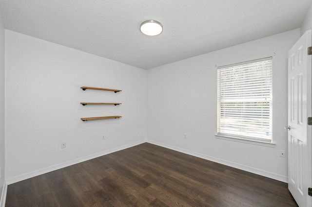 386 Brackin Street, Crestview, FL 32539