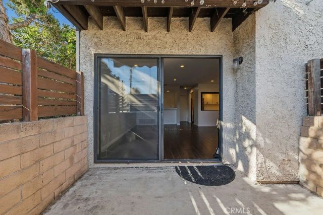 7231 Balboa, Lake Balboa, CA 91406