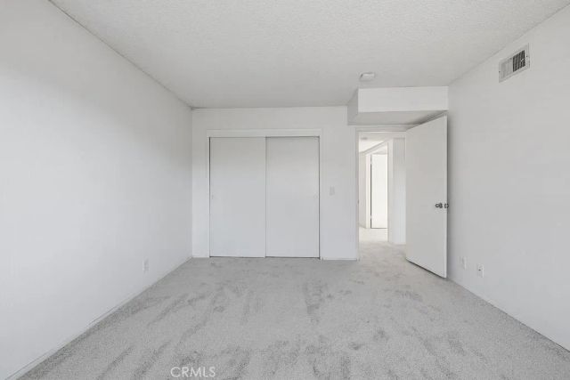 7231 Balboa, Lake Balboa, CA 91406