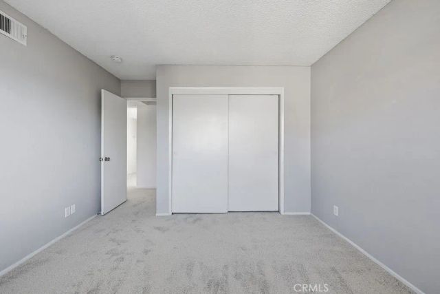 7231 Balboa, Lake Balboa, CA 91406