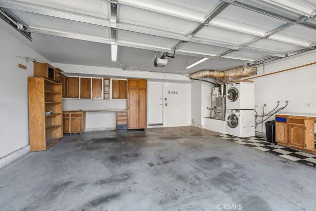 7231 Balboa, Lake Balboa, CA 91406