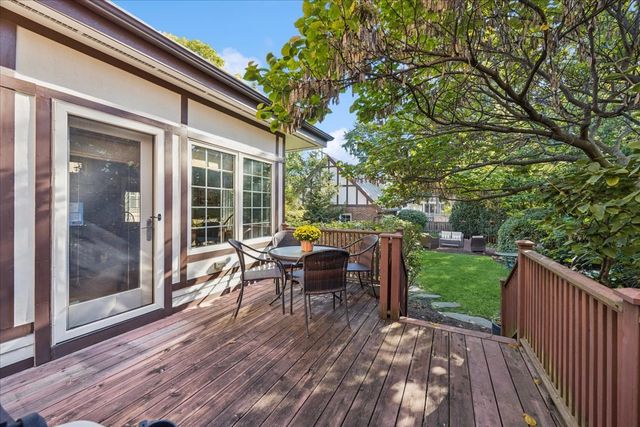 1116 N Elmwood Avenue, Oak Park, IL 60302