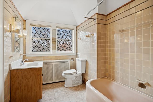 1116 N Elmwood Avenue, Oak Park, IL 60302