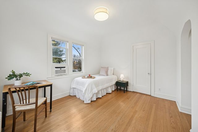 1116 N Elmwood Avenue, Oak Park, IL 60302