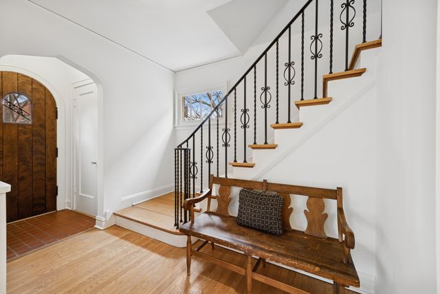 1116 N Elmwood Avenue, Oak Park, IL 60302