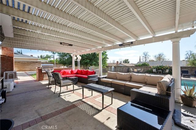 1218 Oak View, La Verne, CA 91750