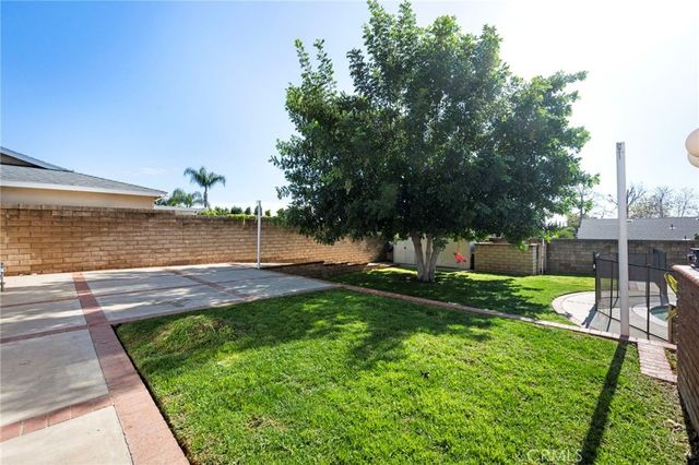 1218 Oak View, La Verne, CA 91750