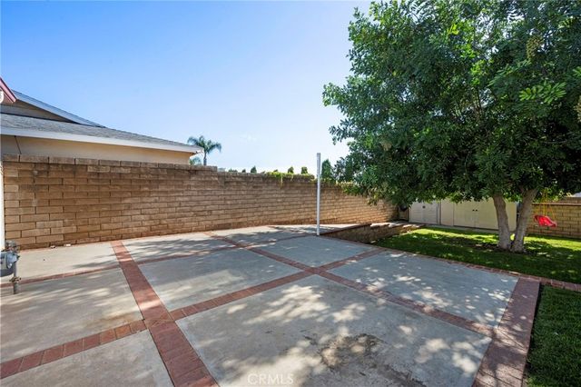 1218 Oak View, La Verne, CA 91750