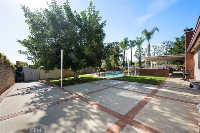 1218 Oak View, La Verne, CA 91750