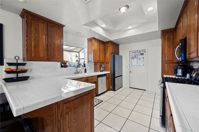 1218 Oak View, La Verne, CA 91750