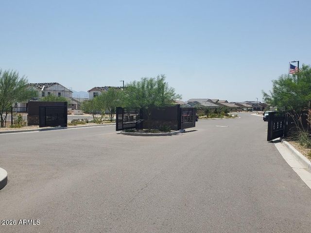1910 N 141ST Avenue, Goodyear, AZ 85395